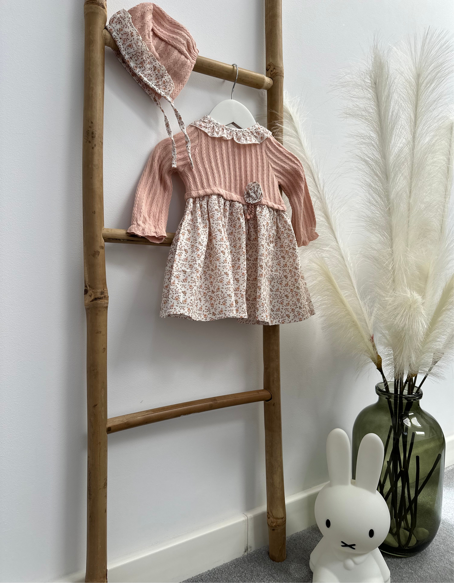 Little girls dress